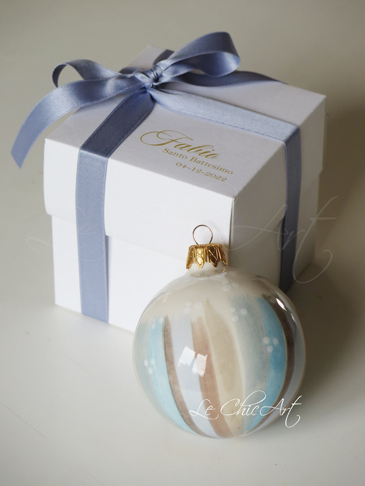 Bomboniera ceramica sfumature azzurro dusty blu carta da zucchero dipinta a mano - Palla artistica matrimonio battesimo Ø8,5cm luxury Made in Italy