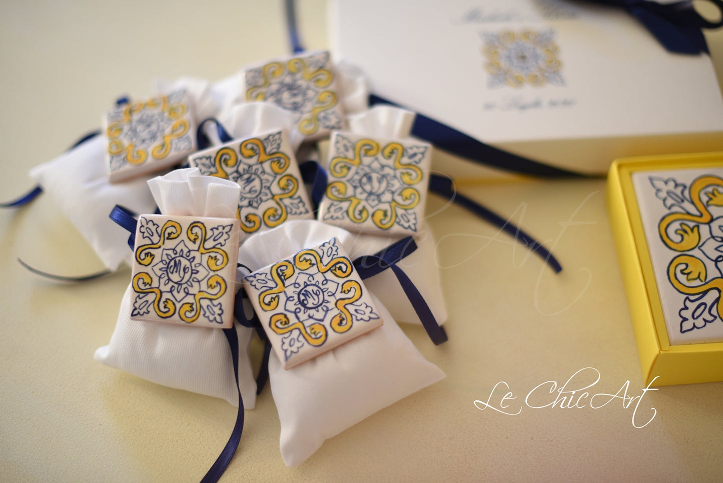 Bomboniere mattonelle calamita sacchetto sartoriale artigianale