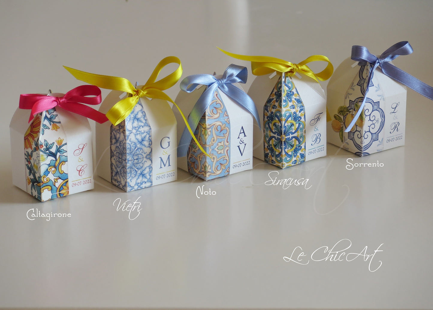 Set scatoline lanterna maiolicate 5 tradizioni ceramiche italiane caltagirone vietr noto siracusa soorrento