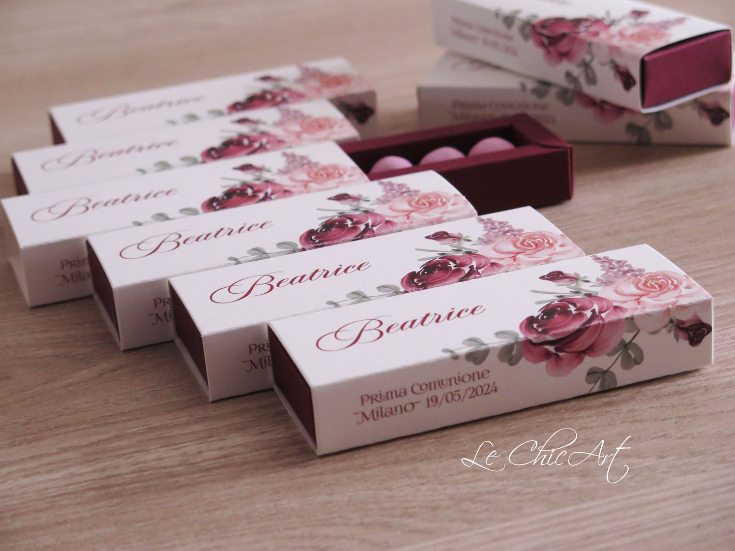 bomboniere personalizzate porta confetti comunione fiori borgogna