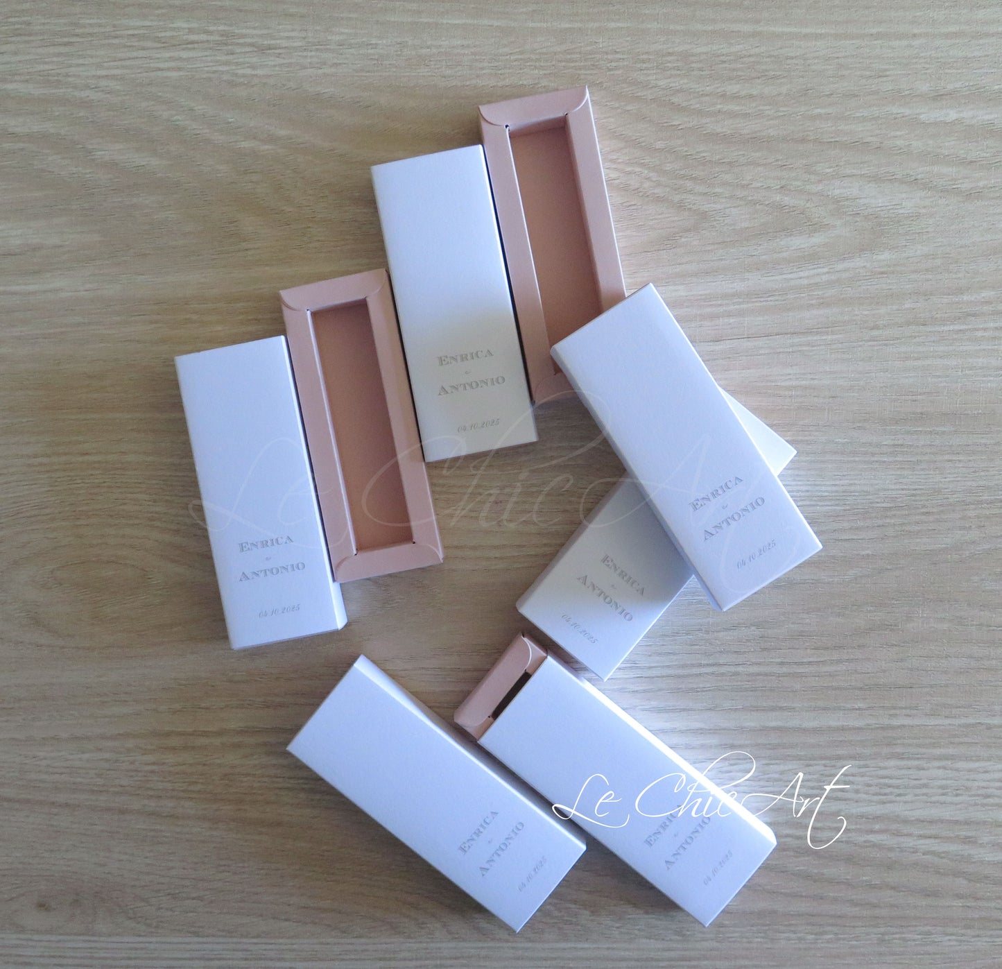 Scatole mini sfilo chiuse rosa e grigio per bomboniere matrimonio