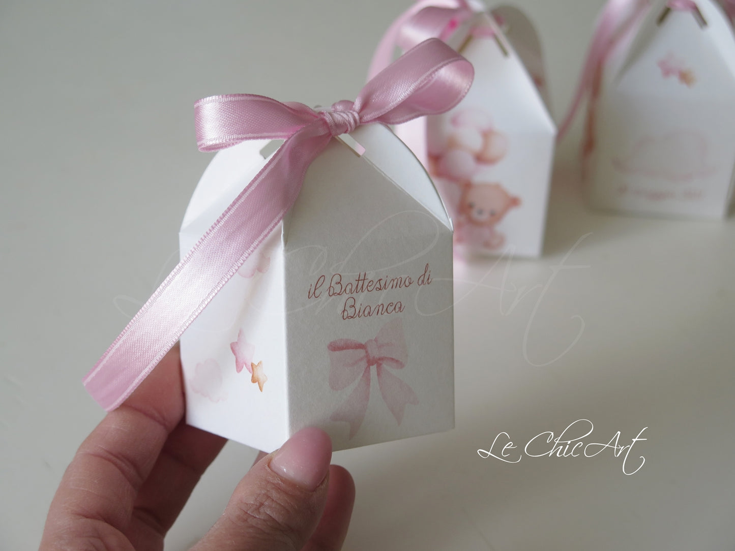 Dettaglio scatola lanterna orsetto con palloncini rosa per battesimo - bomboniera femminuccia