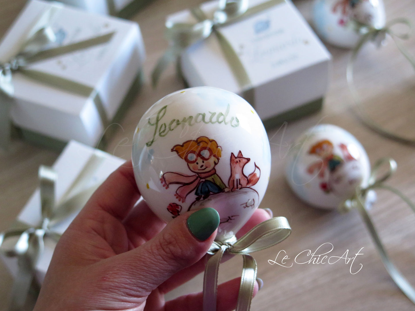 Palloncino ceramica dipinto mano Piccolo Principe verde salvia battesimo