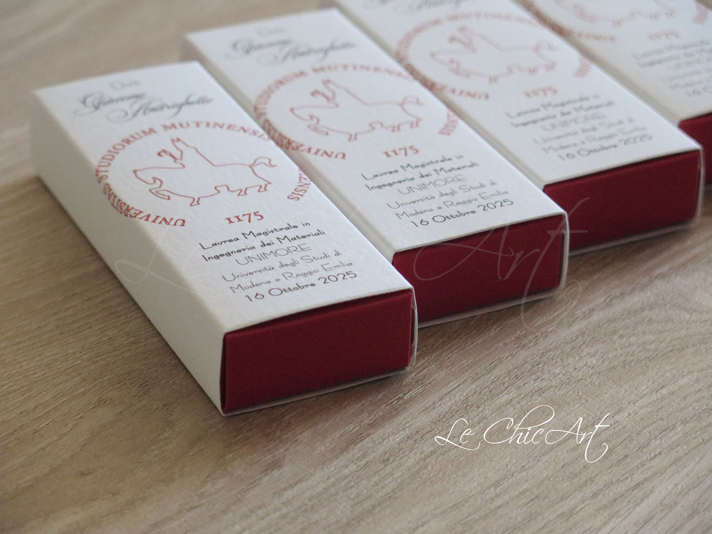 bomboniera elegante scatole confetti sfilo per festa laurea università italiane unimore modena e reggio emilia