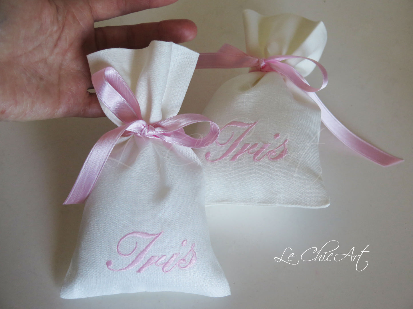 Set of pure linen tailor bags with personalized embroidery