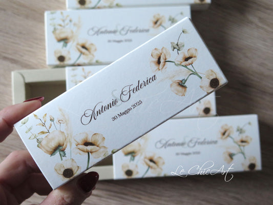 Scatole mini sfilo fiori giallo paglino fondo beige champagne matrimonio
