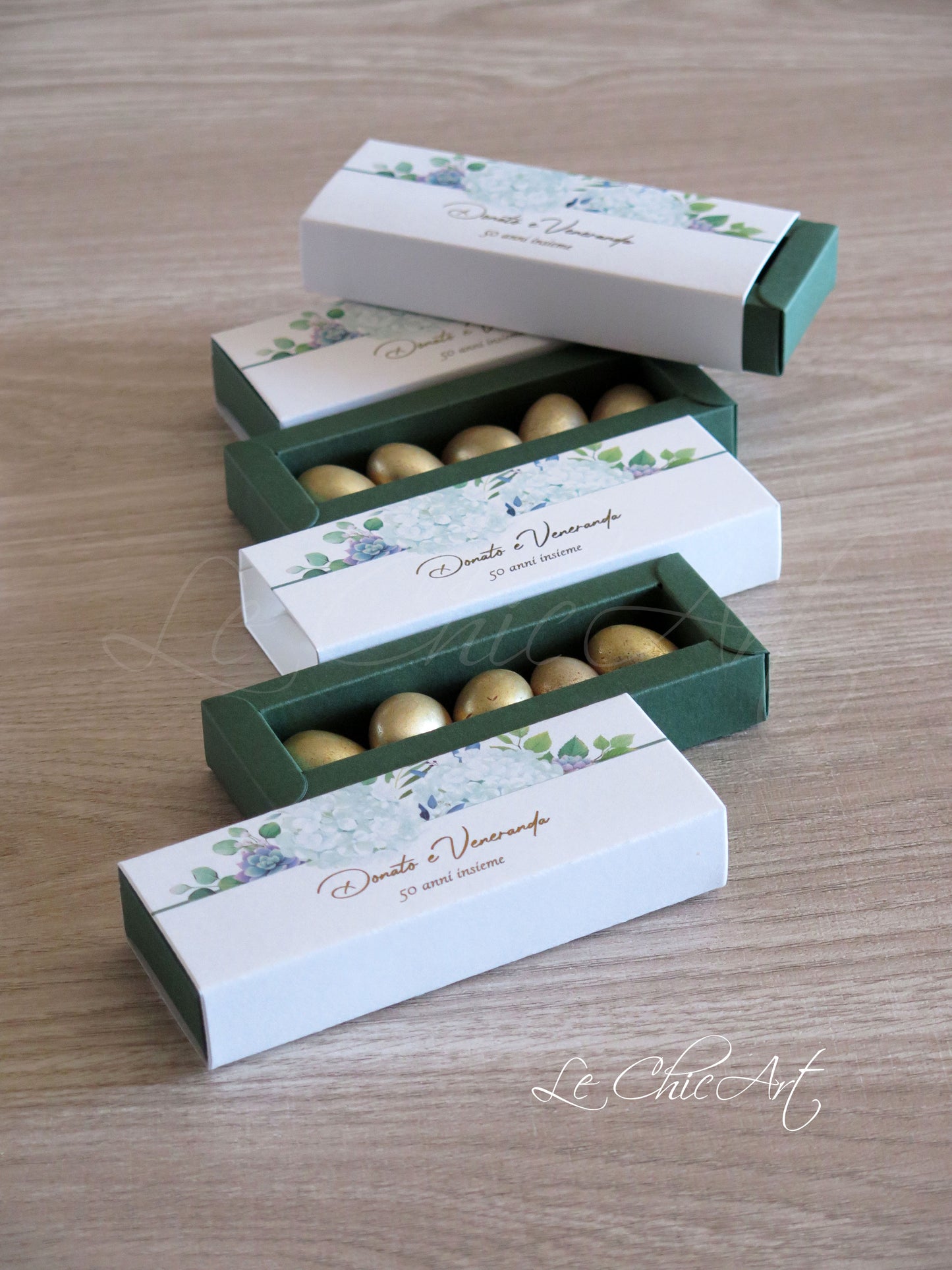 Bomboniere Nozze d'Oro Premium - Scatole Mini Sfilo Ortensie Verde Bosco 50° Anniversario con Scritta Oro Lucido - Packaging Luxury Artigianale Italiano