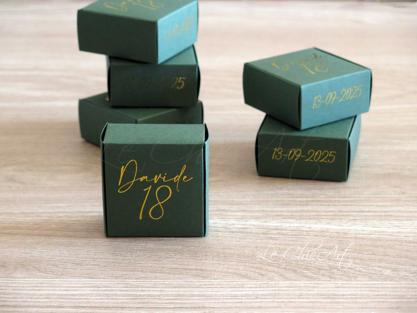 Set 20 Scatole porta confetti 18 Anni Luxury Rosso - Verde Bosco ed Oro Lucido
