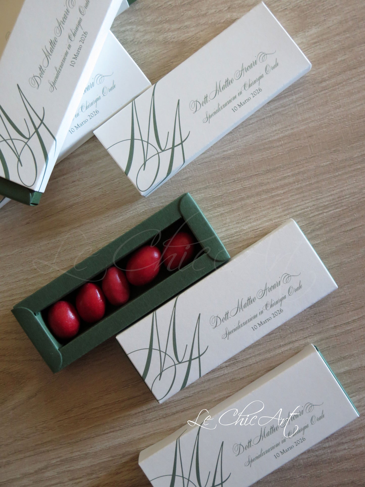 Set 20 Scatole Porta Confetti a Sfilo Laurea Eleganti Minimal blu, rosso o verde bosco