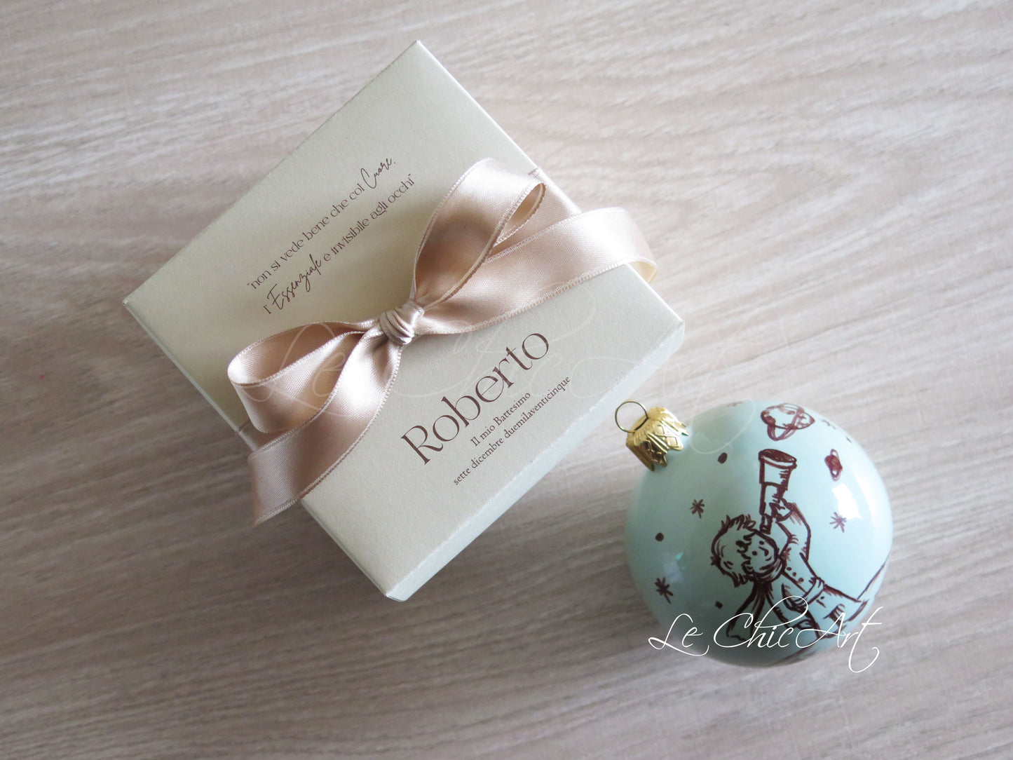 Set of 10 large 7x8cm balloon favors, hand-painted with a phrase and little flowers