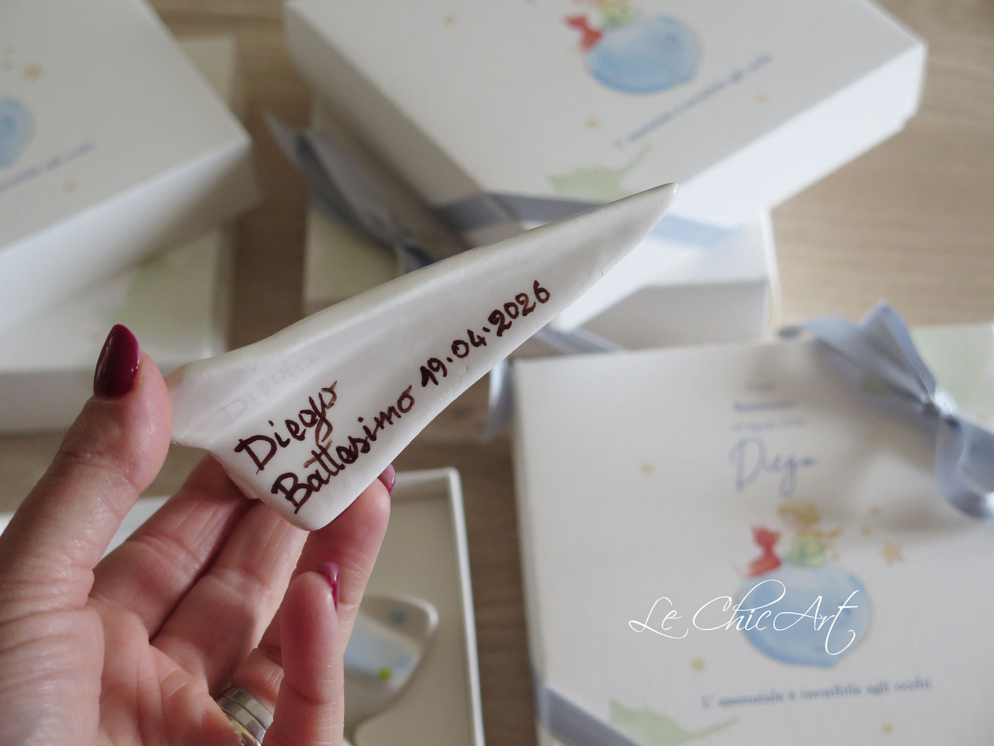 Bomboniera aeroplano ceramica azzurro polvere battesimo bambino – artigianato dipinto a mano Le ChicArt Lab