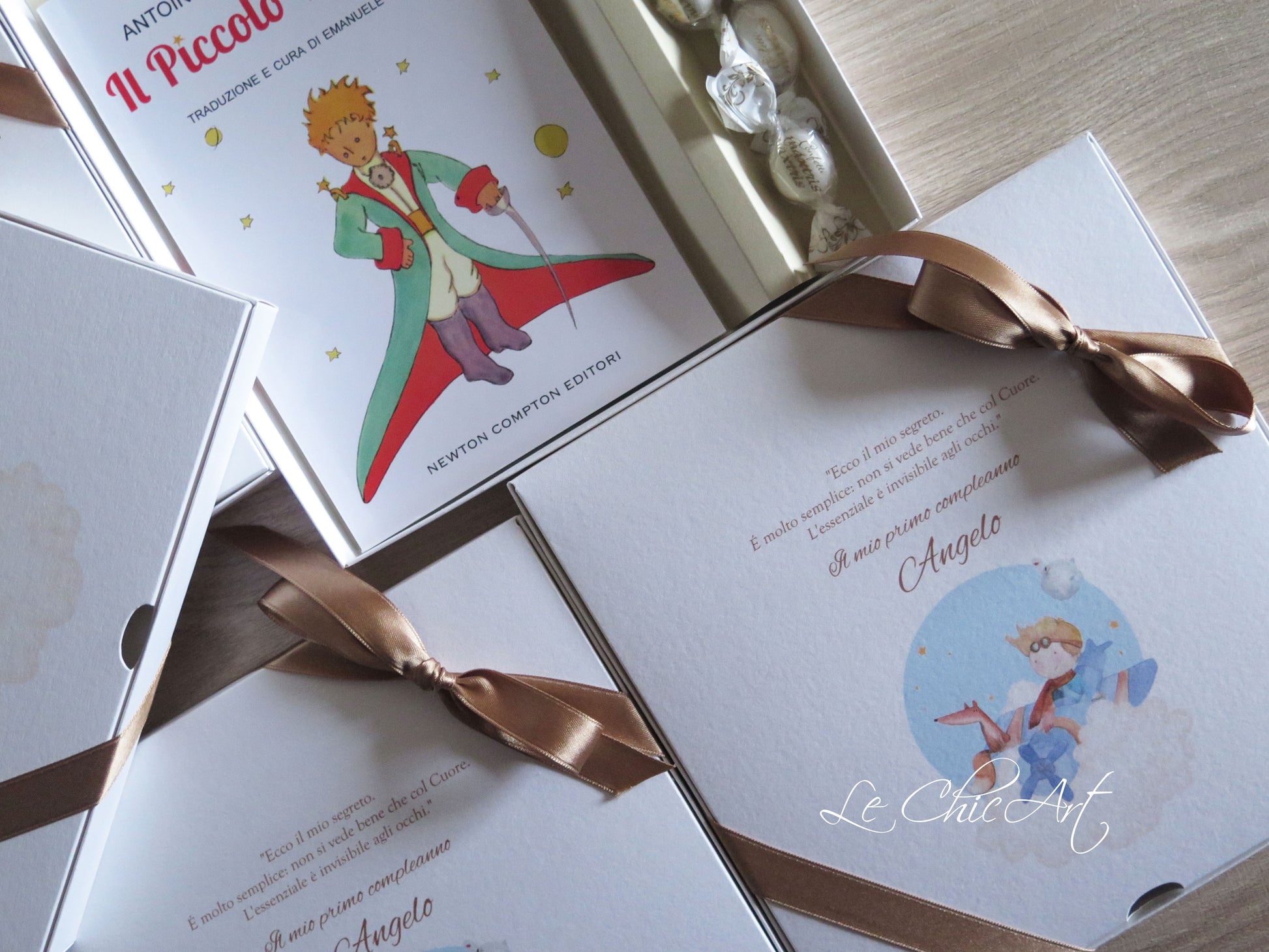 Bomboniera primo compleanno con libro Il Piccolo Principe in confezione elegante beige