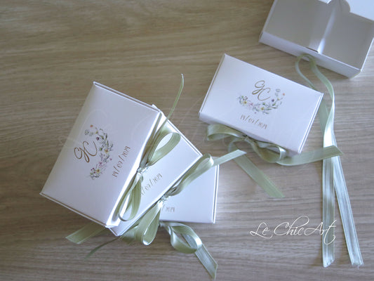 Bomboniere Matrimonio Luxury - Set Scatoline Degustazione 2 Scomparti 10x6x3cm Fiori di Campo Verde Salvia con Nastro Doppio Raso - Made in Italy