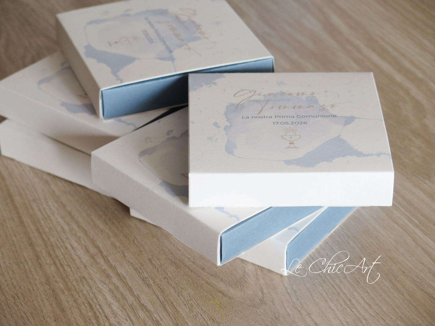 Set 10 Scatole Porta Confetti 4 Scomparti – Pennellate Azzurro Polvere | Prima Comunione