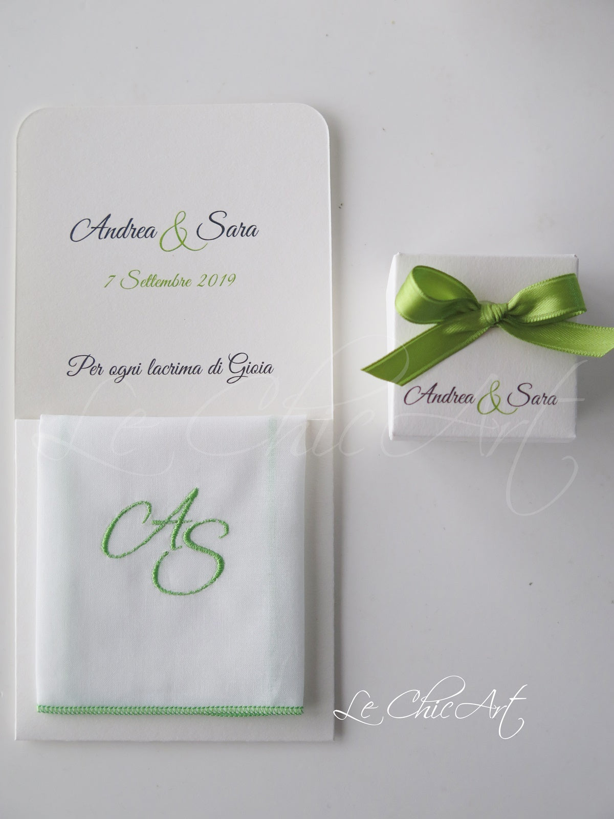 Set 10 fazzoletti sartoriali lacrima di gioia verdi con ricami personalizzati e custodia elegante