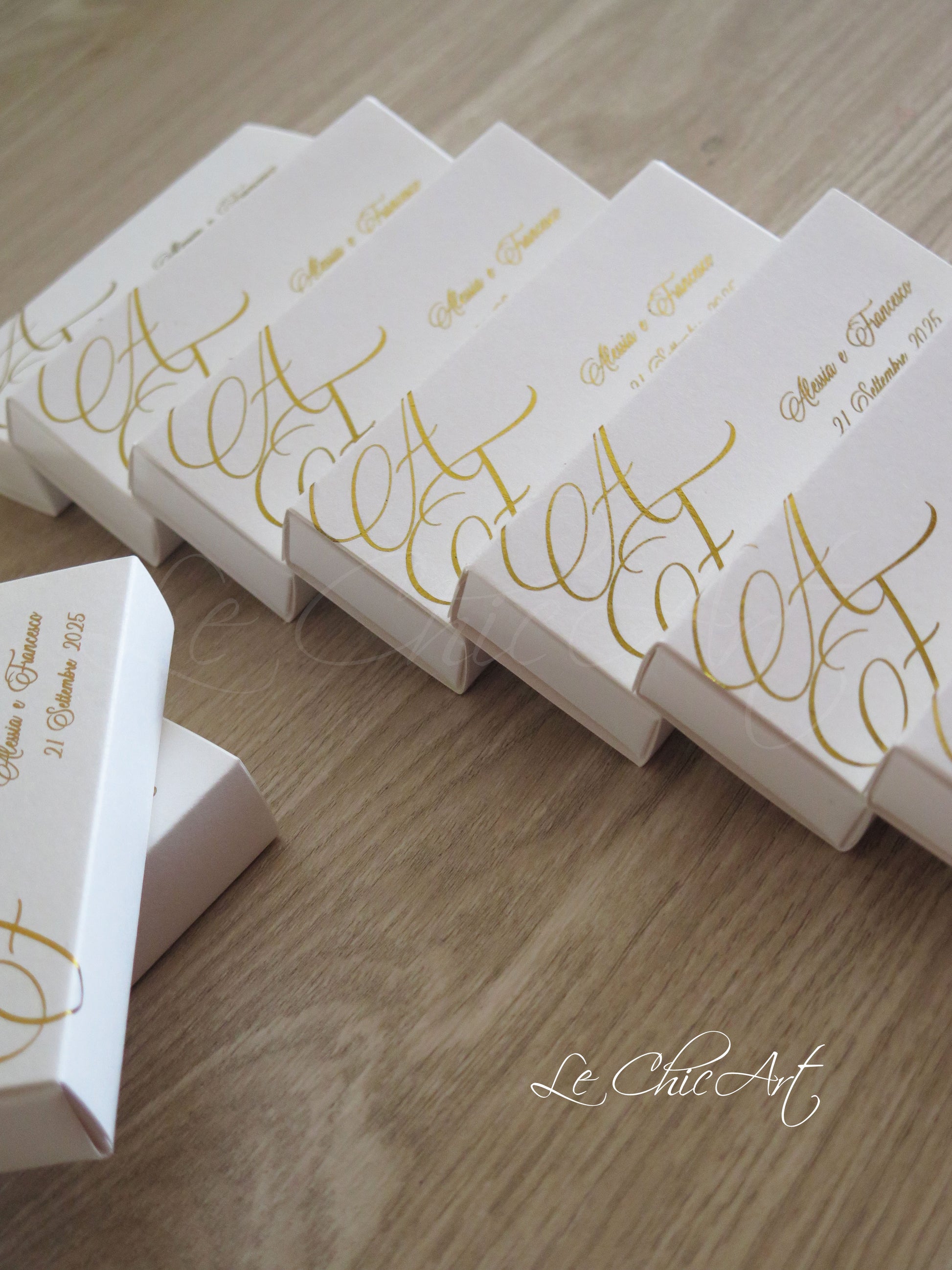Scatole porta confetti luxury White&Gold - Bianco puro e oro lucido eleganti per bomboniere matrimonio premium