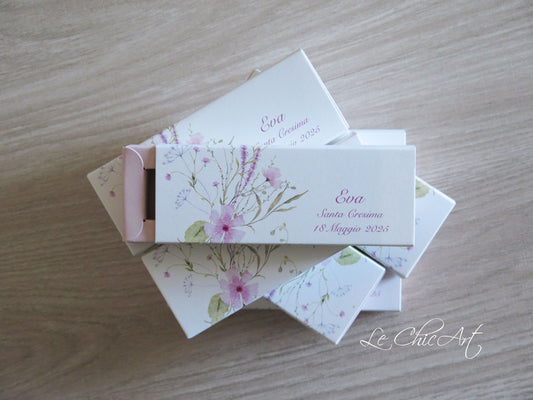 portaconfetti cresima rosa cipria con fiori di campo delicati, scatola a sfilo 12x4x2cm