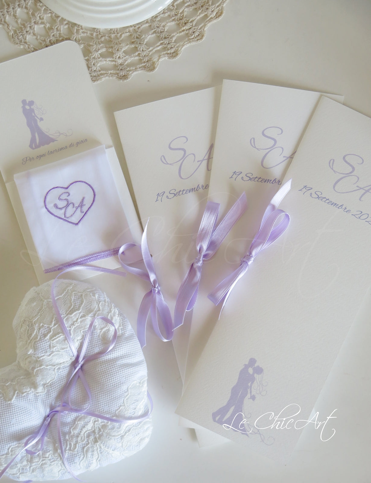 Libretto rito civile lilla con cuscino portafedi e fazzoletto lacrima coordinato matrimonio