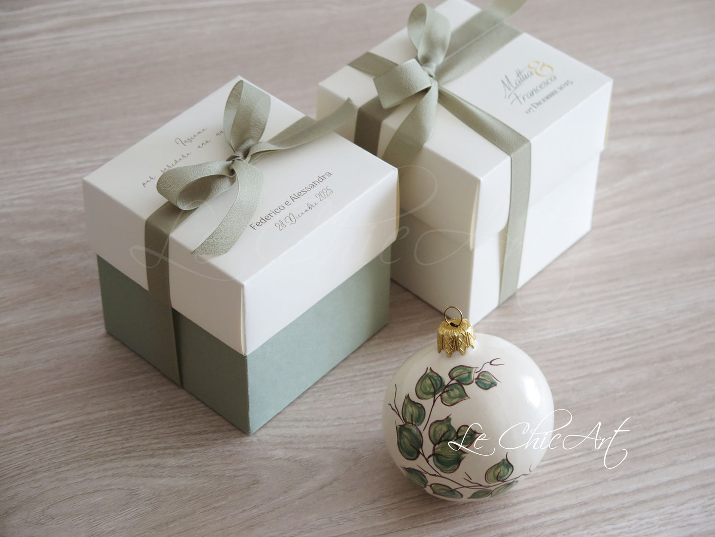 Set of 10 large 7x8cm balloon favors, hand-painted with a phrase and little flowers