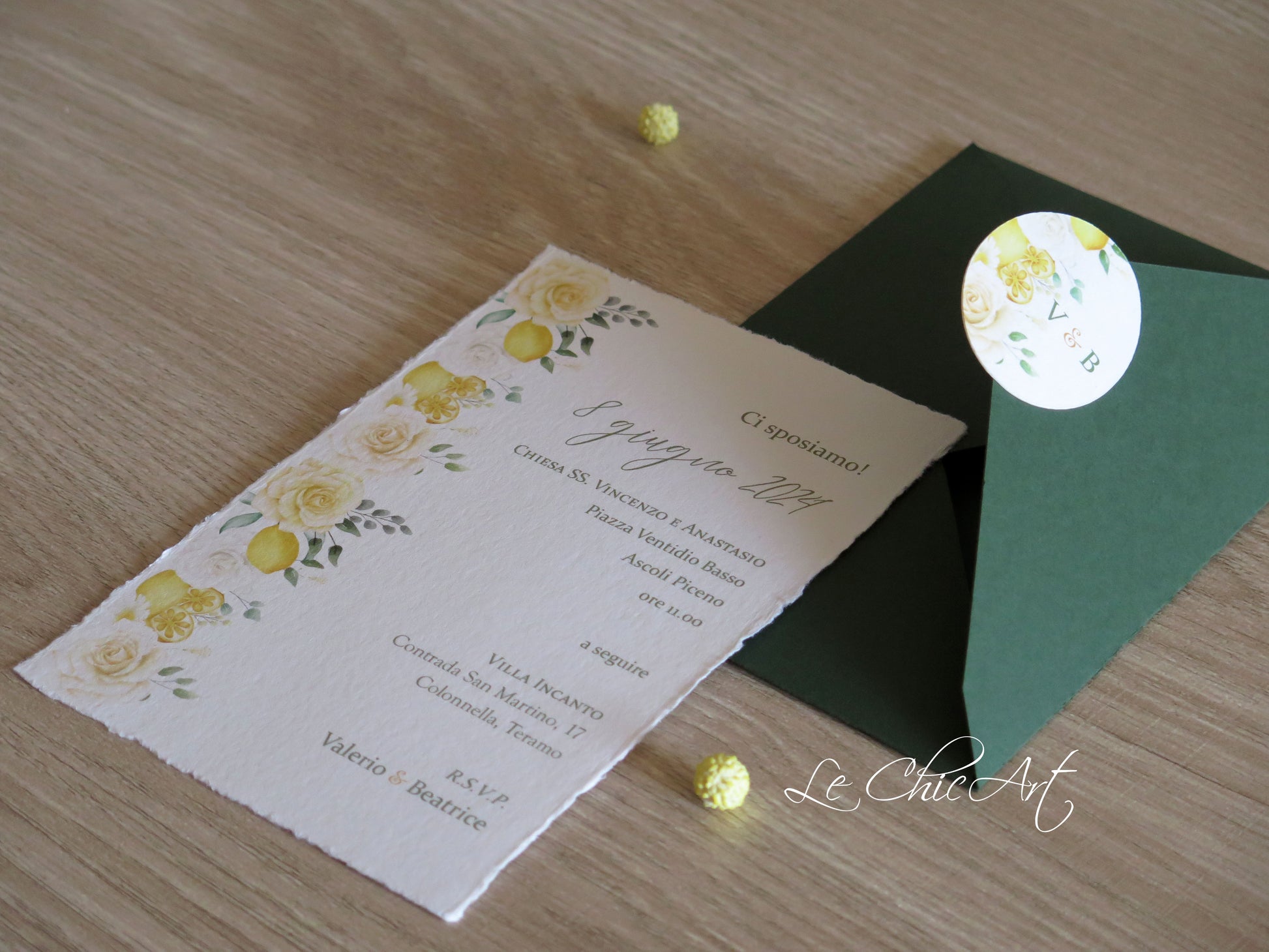 Partecipazione matrimonio Limoni e Rose - busta artigianale verde scuro 