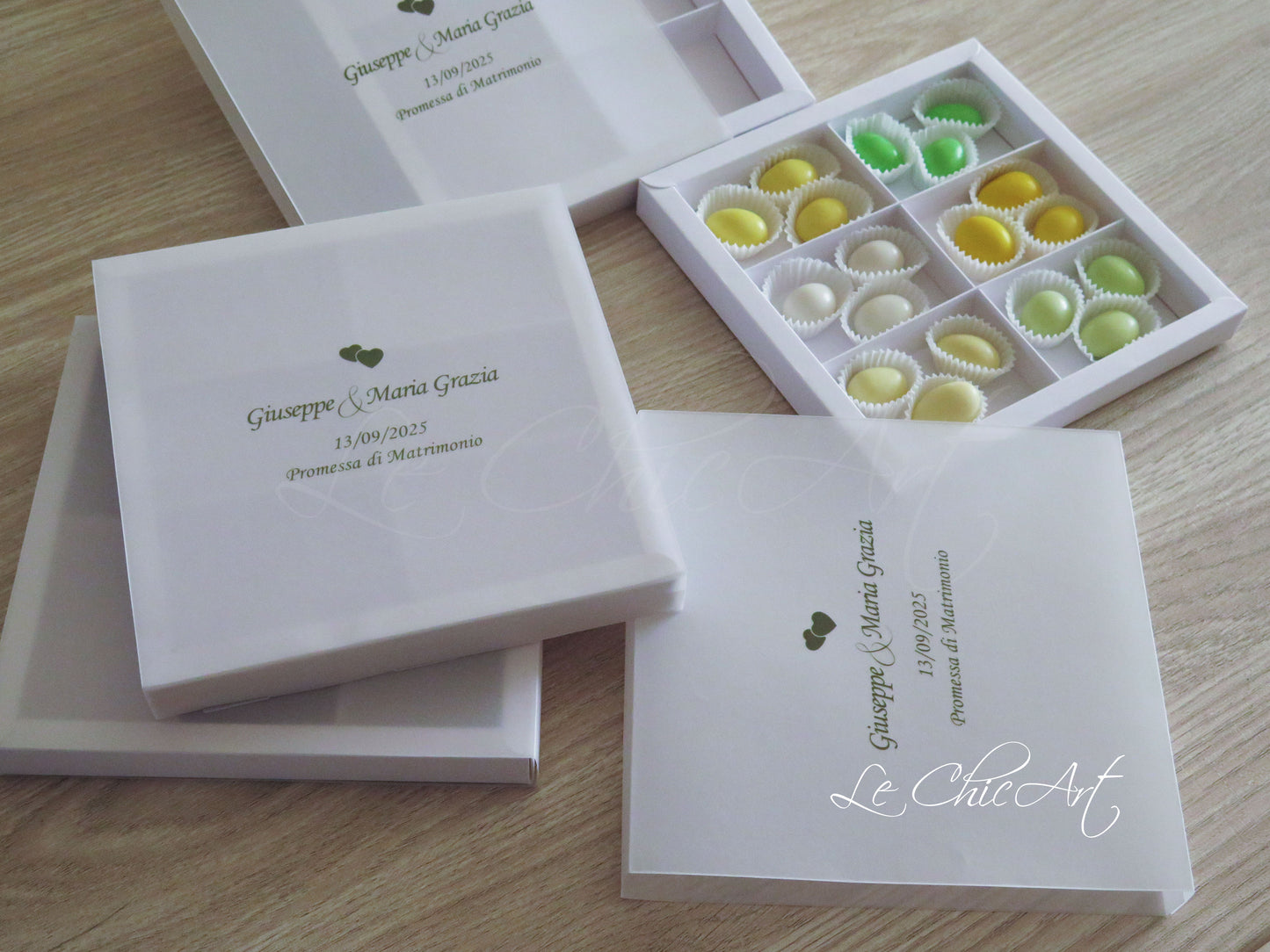 Set 10 scatole degustazione 6 scomparti con fascia semitrasparente personalizzabile per bomboniere promessa matrimonio, design moderno raffinato