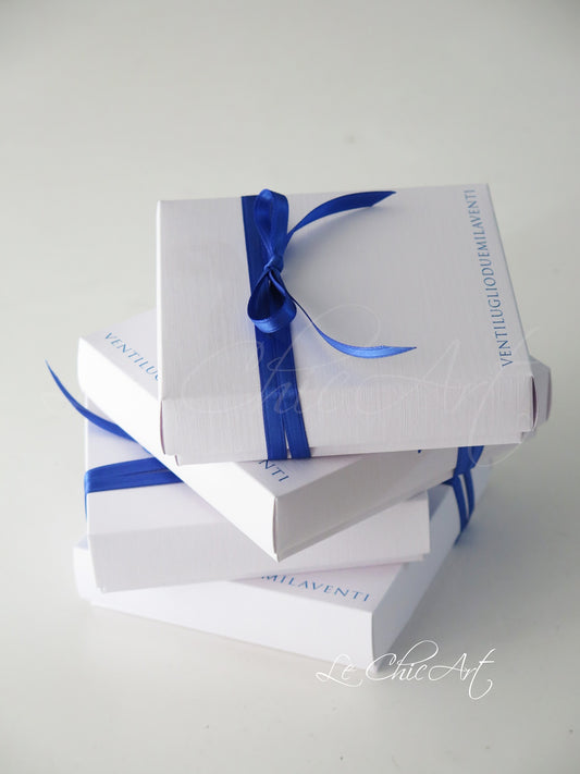 Partecipazione matrimonio mini box minimal royal blu con nastro raso