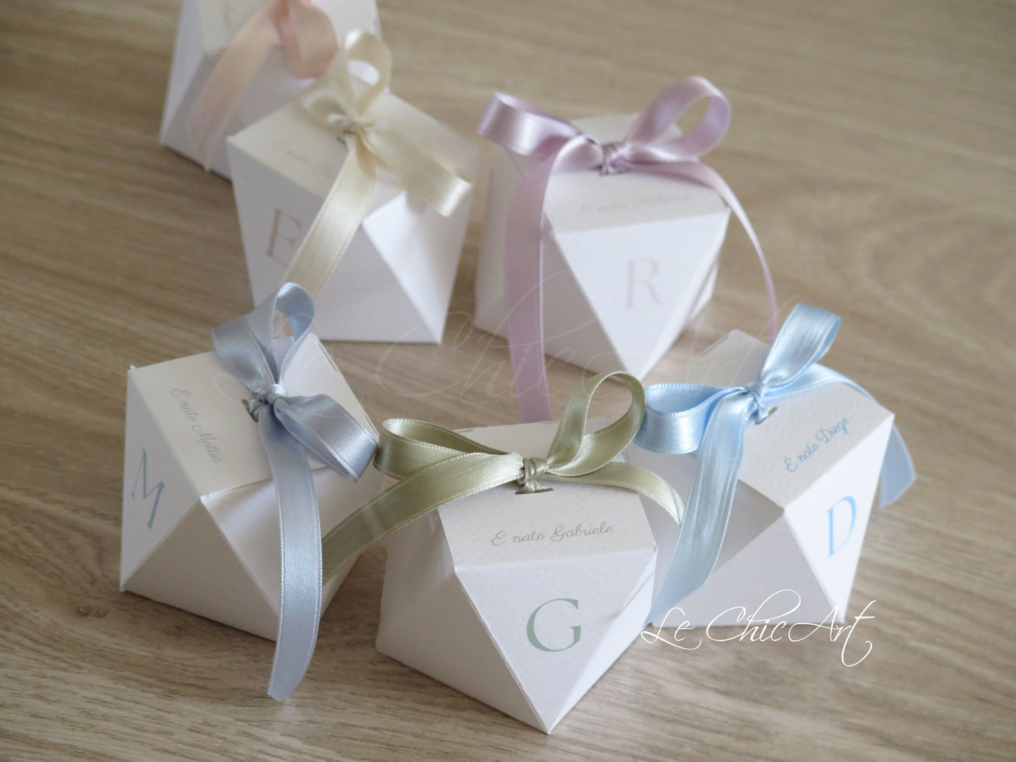 Set 20 scatole portaconfetti diamante nascita battesimo colori pastello rosa cipria azzurro polvere malva salvia avorio bomboniere eleganti