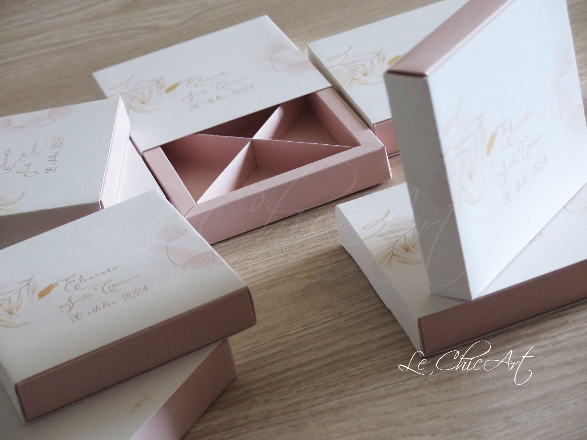 bomboniere scatole degustazione 4 scomparti foglie boho rosa cipria cresima 11x11x2cm 
