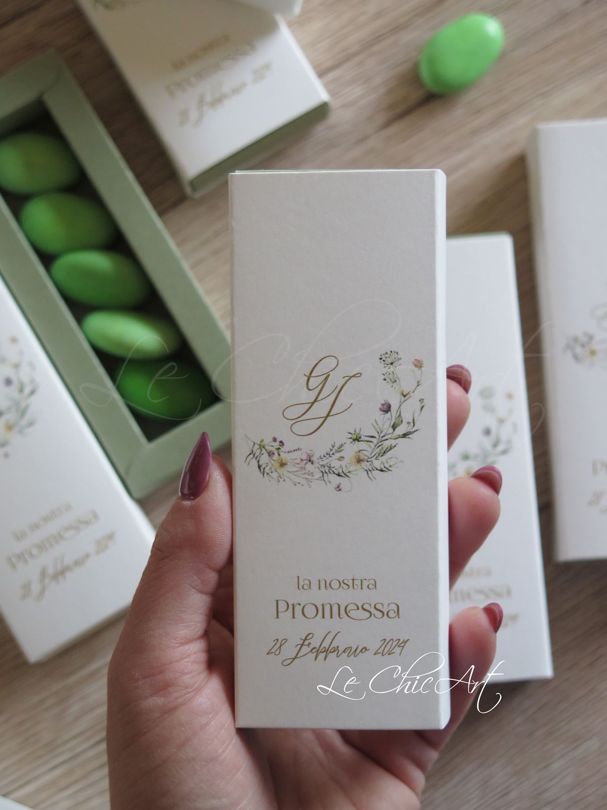 Set 20 scatole porta confetti sfilo fiori campestri cornice floreale promessa matrimonio
